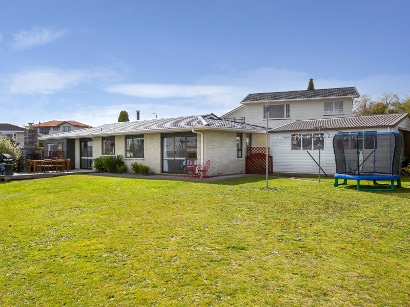 2 Battersea Place, Richmond Heights, Taupo - Carousel 2