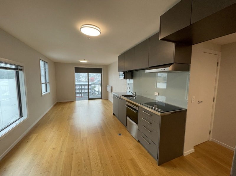 205/8 Wigan Street, Te Aro, Wellington - Carousel 8