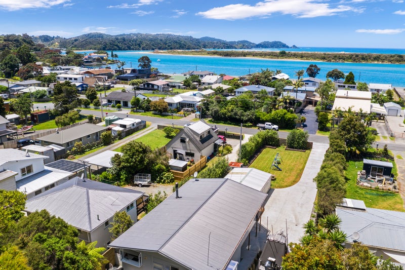 15 Kopipi Crescent, Whangarei - Carousel 1