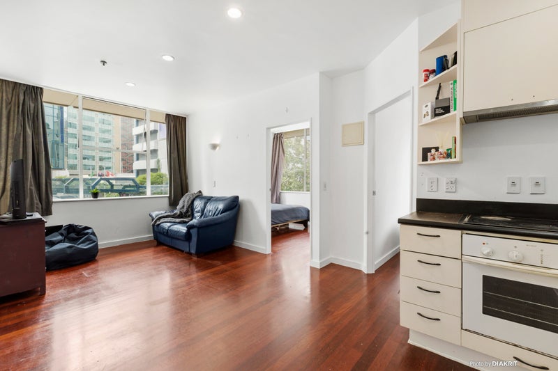 1B/126 The Terrace, Wellington Central, Wellington - Carousel 2