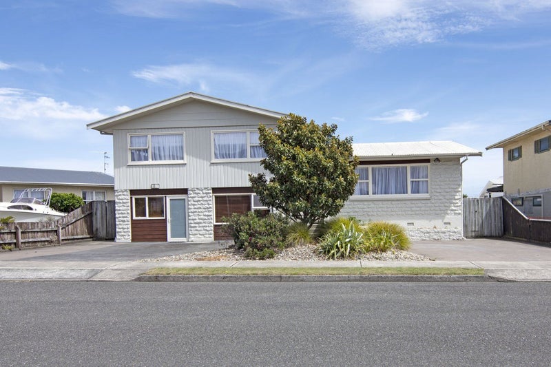 31 Fergusson Street, Stoke, Nelson - Carousel 1