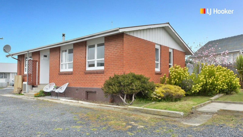 24 Lock Street, Saint Clair, Dunedin - Carousel 1