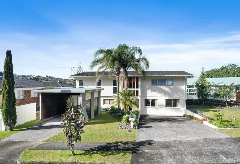 19 Ravenwood Drive, Forrest Hill, Auckland - Carousel 2