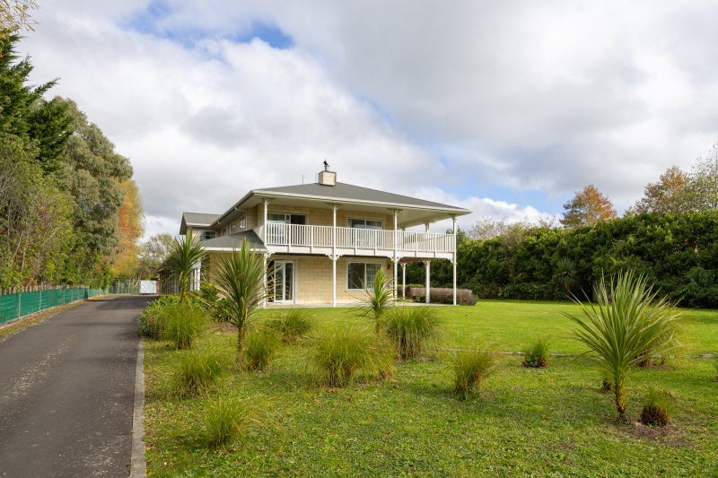 114 Polson Hill Drive, Palmerston North - Carousel 33