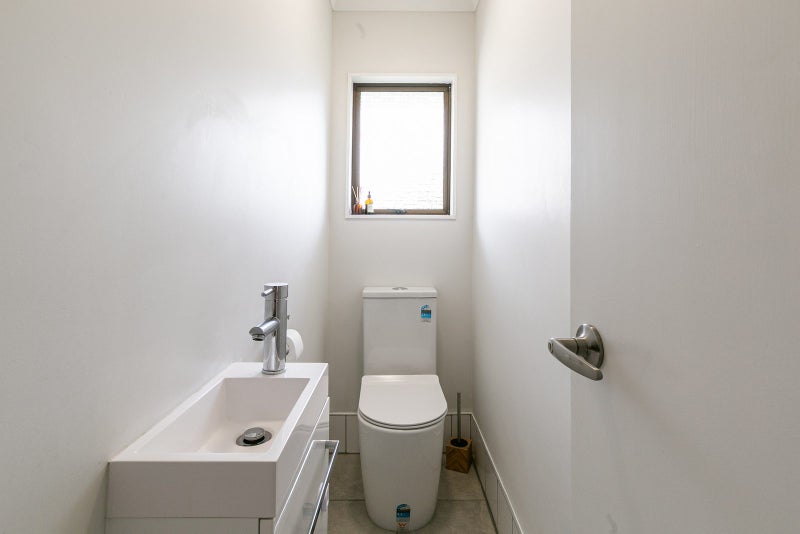 30A Bassett Road, Johnsonville, Wellington - Carousel 19