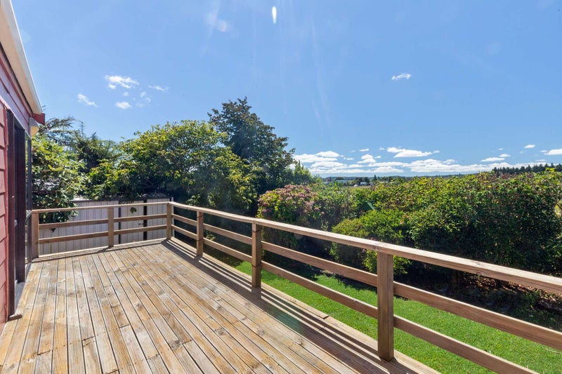 2B Coulter Road, Owhata, Rotorua - Carousel 2