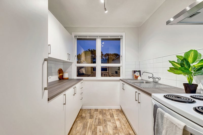 3A Dido Place, Cannons Creek, Porirua - Carousel 2