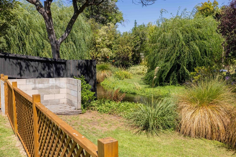 17 Palmside Street, Somerfield, Christchurch - Carousel 20