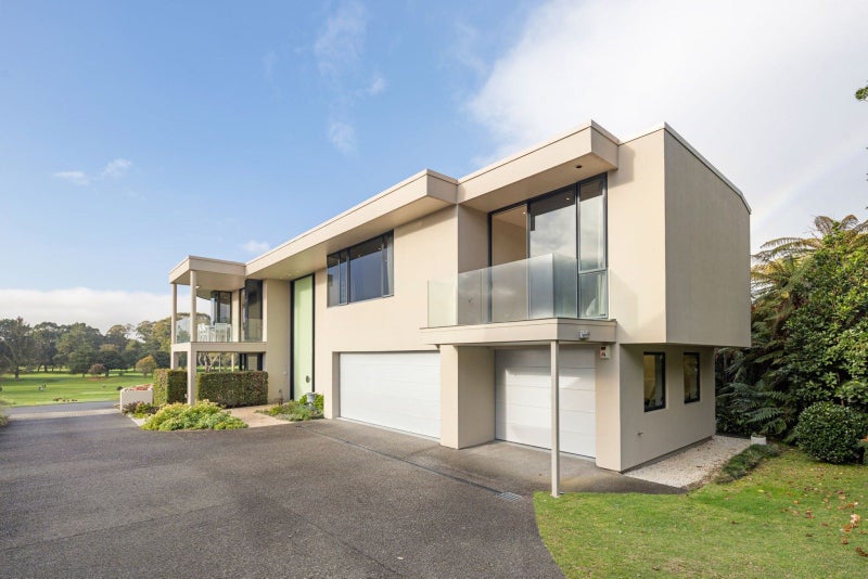 29 St Andrews Terrace, St Andrews, Hamilton - Carousel 4