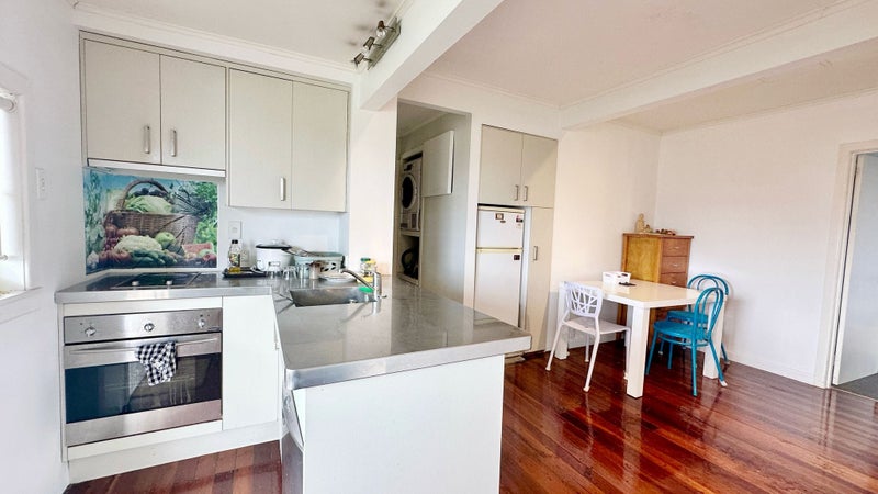 5/191 Park Road, Newmarket, Auckland - Carousel 2