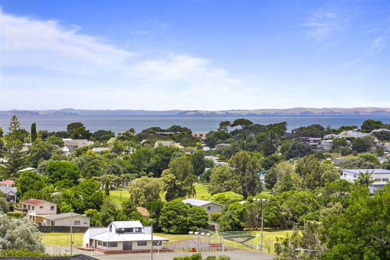 19 Layton Road, Manly, Whangaparaoa - Carousel 2