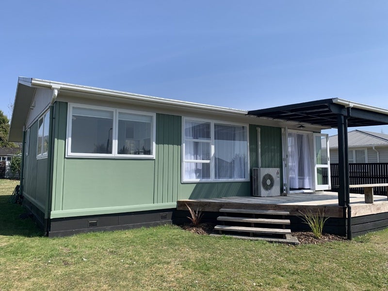 3 Nehi Grove, Turangi - Carousel 1