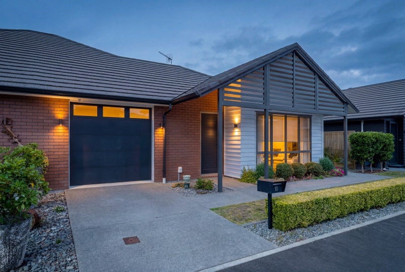 10 Easby Way, Flagstaff, Hamilton - Carousel 2