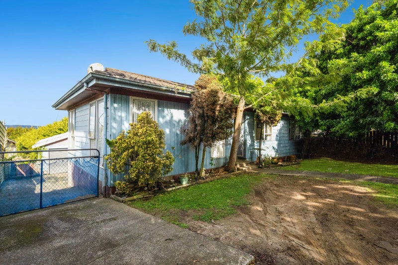 55 Hyperion Drive, Randwick Park, Auckland - Carousel 2