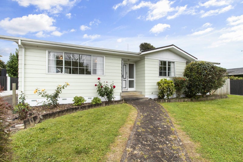 158 Totara Drive, Pukete, Hamilton - Carousel 2
