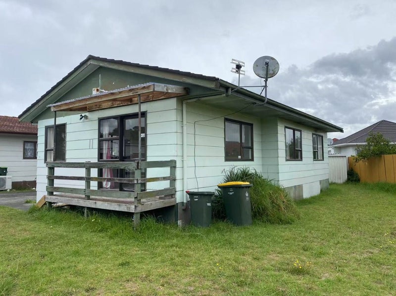 2/24 Burundi Avenue, Clendon Park, Auckland - Carousel 14