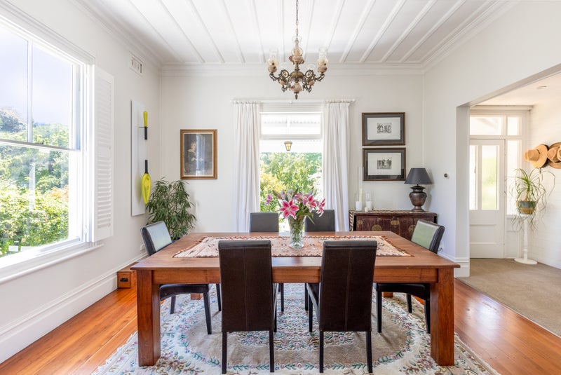 29 Coote Road, Bluff Hill, Napier - Carousel 1