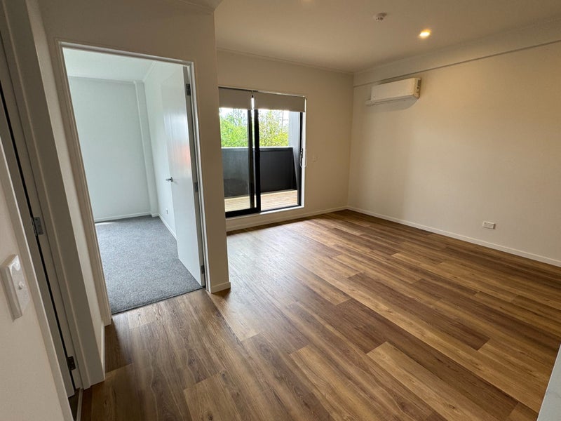 107/48 Clay Works Lane, New Lynn, Auckland - Carousel 15