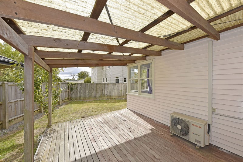 9 Lyall Place, Bryndwr, Christchurch - Carousel 15