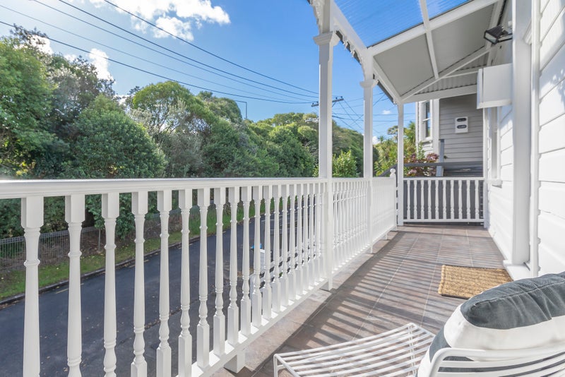 10 Takau Street, Eden Terrace, Auckland - Carousel 15