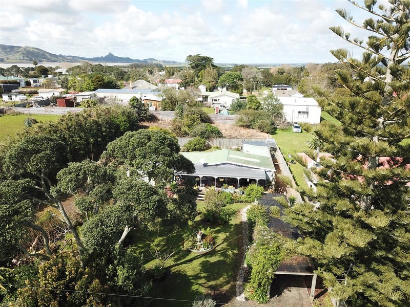 10 Agnes Street, Te Kopuru - Carousel 2