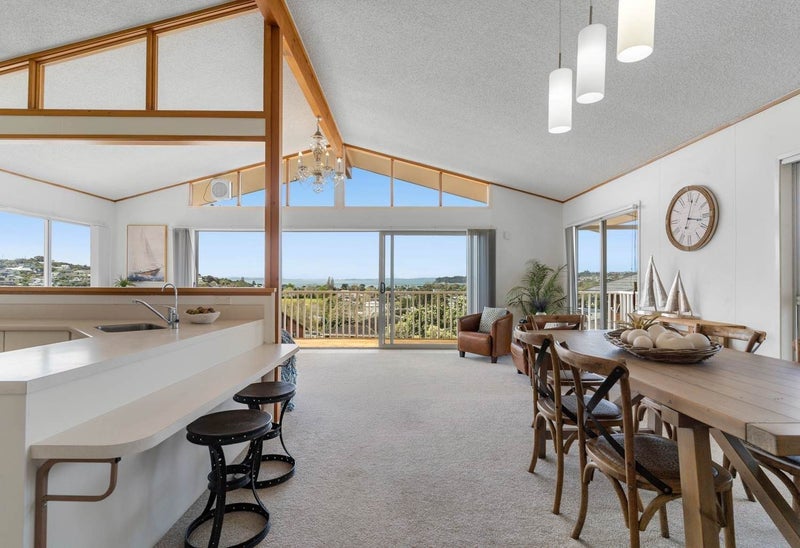 17 Little Barrier Avenue, Manly, Whangaparaoa - Carousel 2