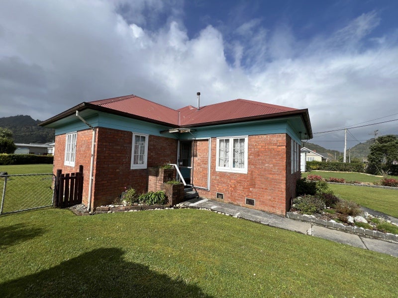 65 Ward Street, Cobden, Greymouth - Carousel 1