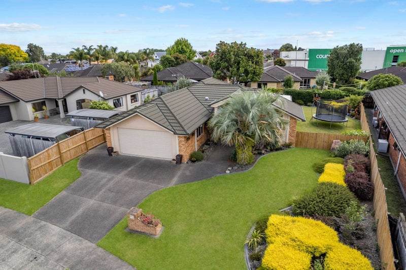 4 Lockhart Place, Rototuna, Hamilton - Carousel 2