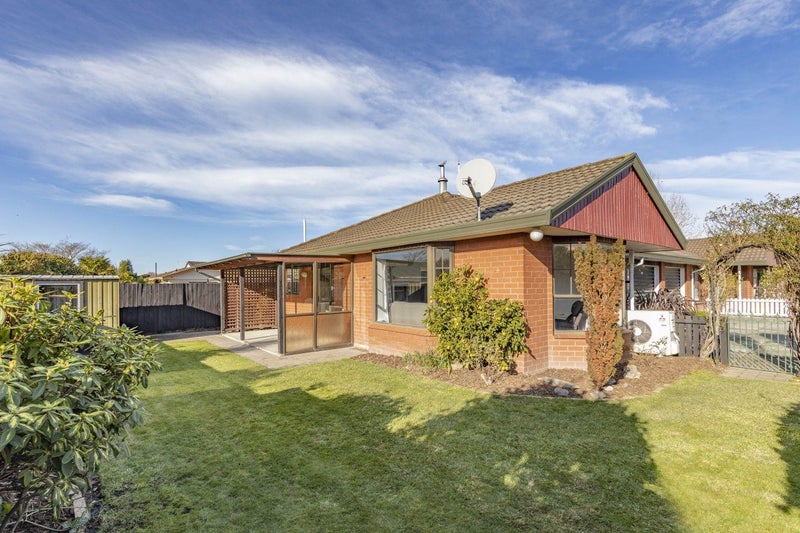 2/38 Greenock Street, Redwood, Christchurch - Carousel 1