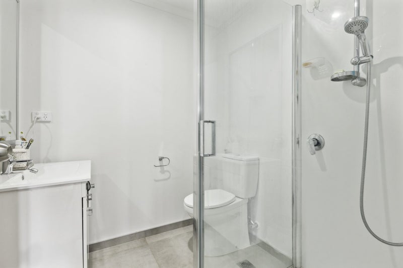 25 Whareatua Avenue, Takanini, Auckland - Carousel 17