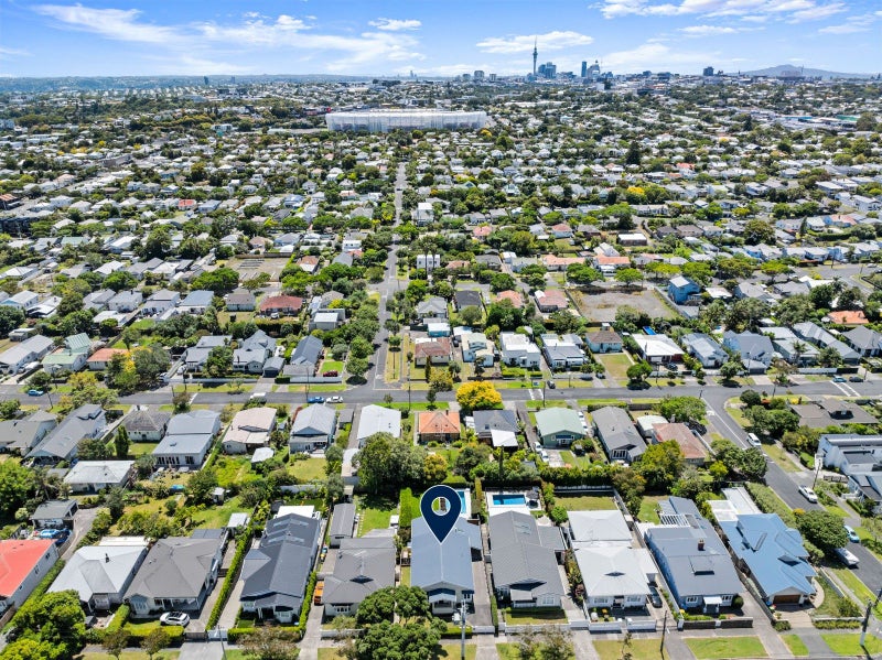 32 Truro Road, Sandringham, Auckland - Carousel 34