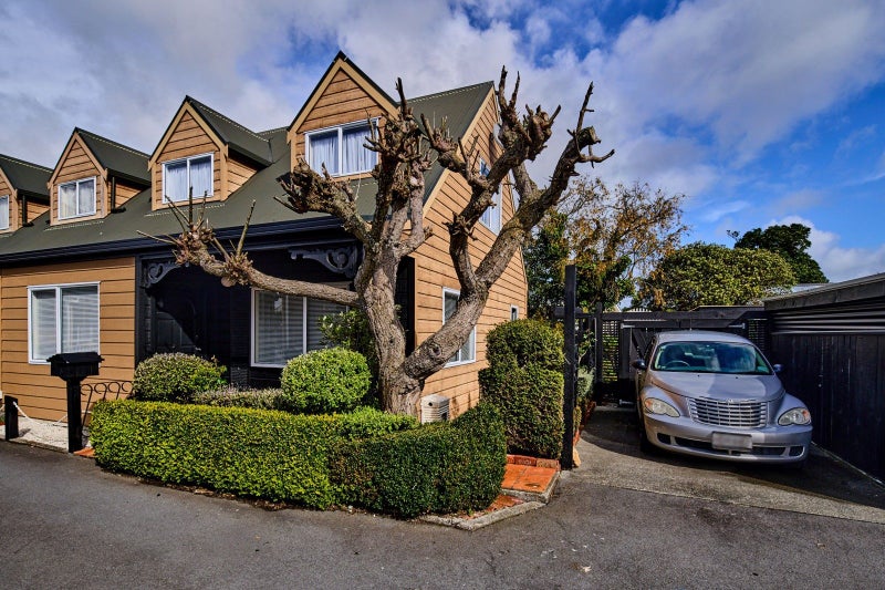 4/8 Nicholls Avenue, Petone, Lower Hutt - Carousel 1