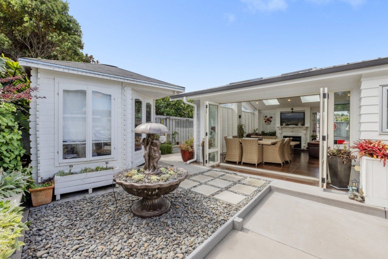 3 Anne Road, Bellevue, Tauranga - Carousel 1