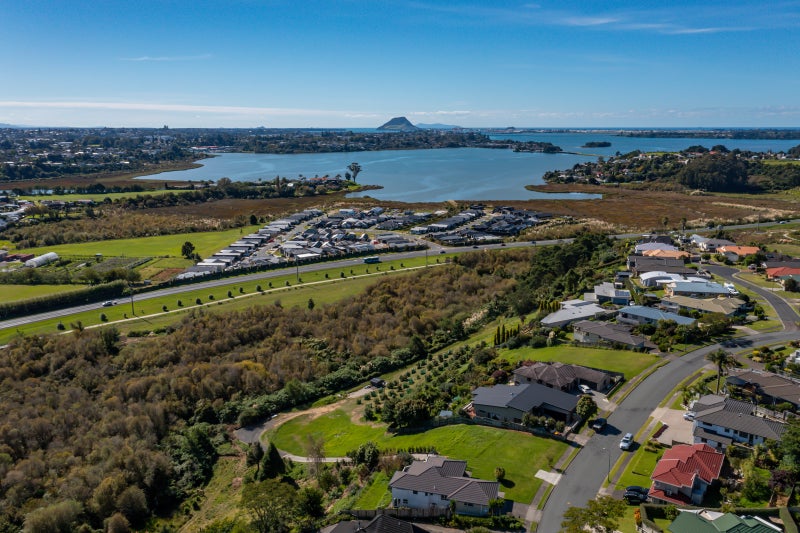 79 Sapphire Drive, Hairini, Tauranga - Carousel 2