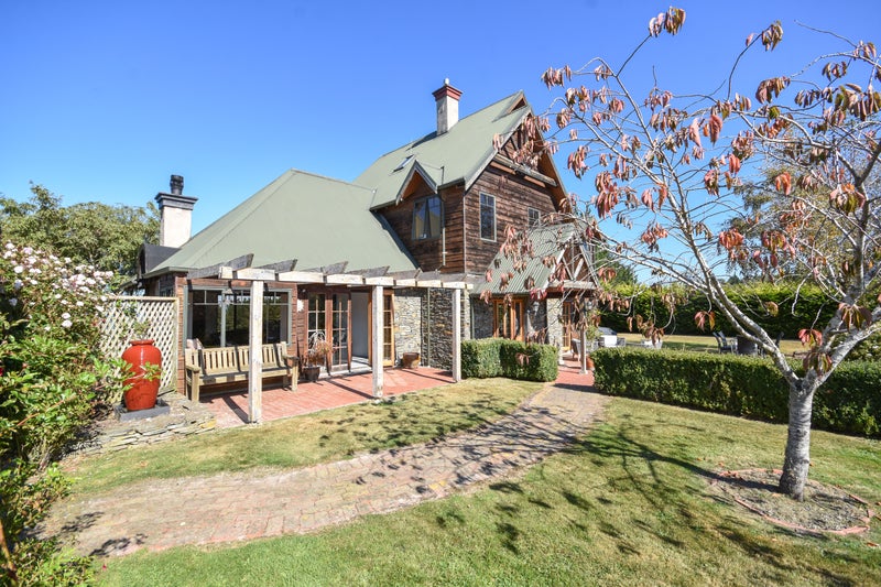 63 Big Stone Road, Brighton, Dunedin - Carousel 1