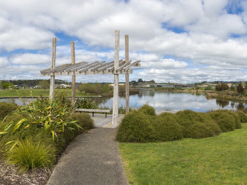 17 North Bay Road, Pyes Pa, Tauranga - Carousel 23