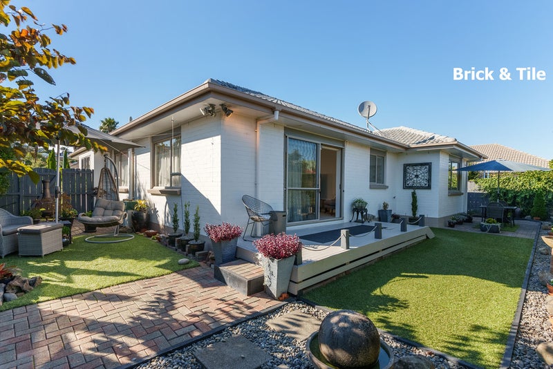 26 Palmcrest Grove, Highland Park, Auckland - Carousel 2
