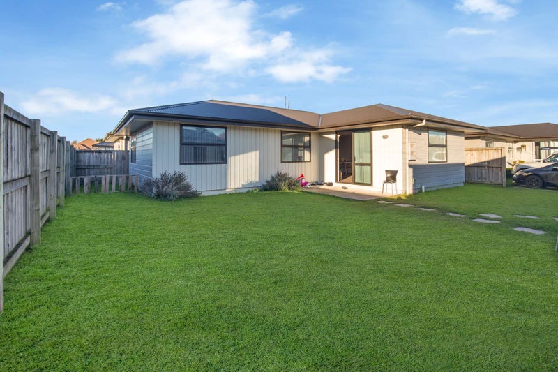 41 Springfield Crescent, Enderley, Hamilton - Carousel 1