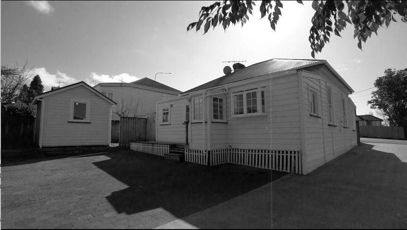 1/72 Onewa Road, Northcote Point, Auckland - Carousel 13