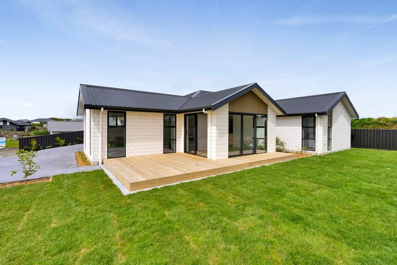 11A James Drive, Bell Block, New Plymouth - Carousel 1