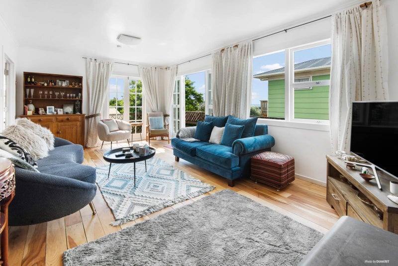 17A Scott Road, Stanmore Bay, Whangaparāoa - Carousel 1