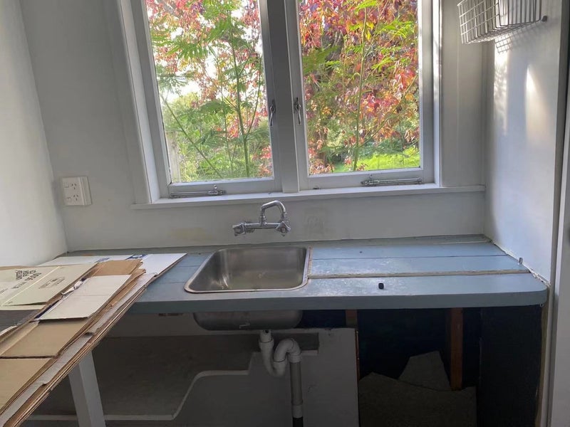 1 Savoy Road, Glen Eden, Auckland - Carousel 2