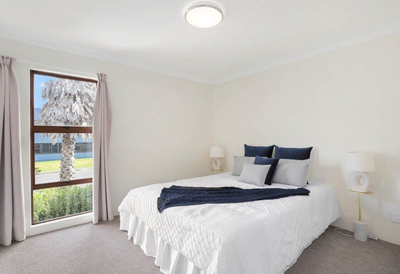 5/24 Morningside Drive, Morningside, Auckland - Carousel 2