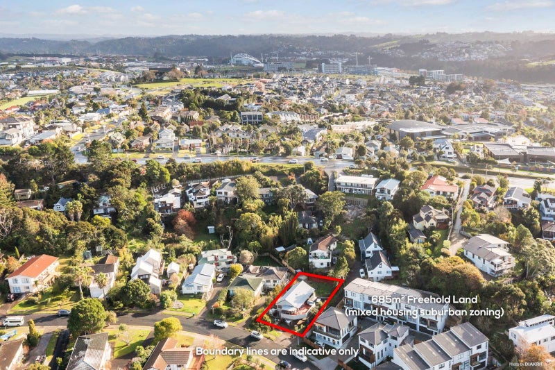 84 Langana Avenue, Browns Bay, Auckland - Carousel 17