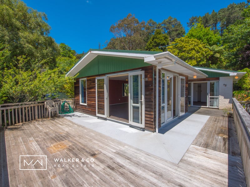 9 Zeala Grove, Stokes Valley, Lower Hutt - Carousel 2
