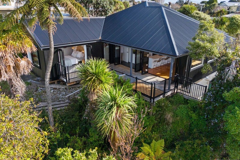 7 Dale Road, Raumati South, Paraparaumu - Carousel 1
