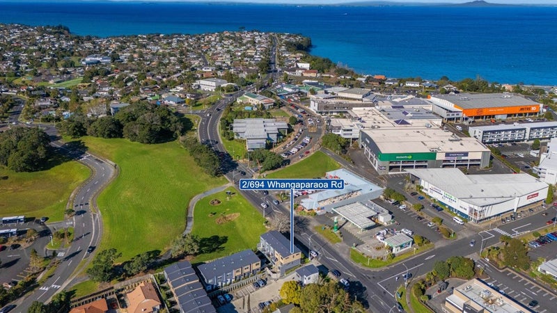 2/694 Whangaparaoa Road, Stanmore Bay, Whangaparaoa - Carousel 1