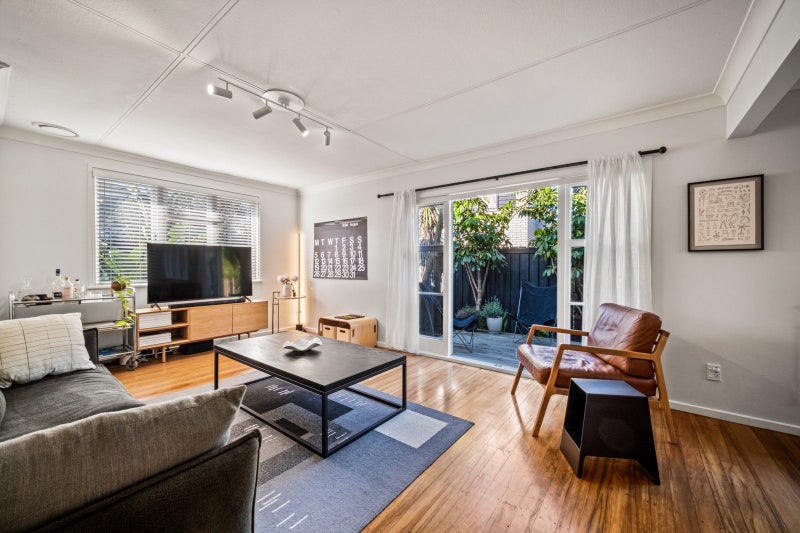 5 Howlett Street, Waterview, Auckland - Carousel 2