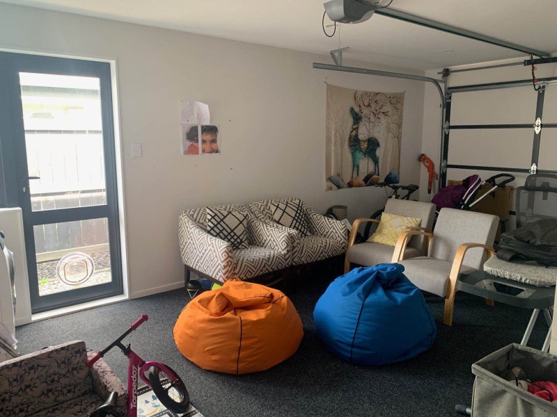 83 Station Road, Kumeu - Carousel 21