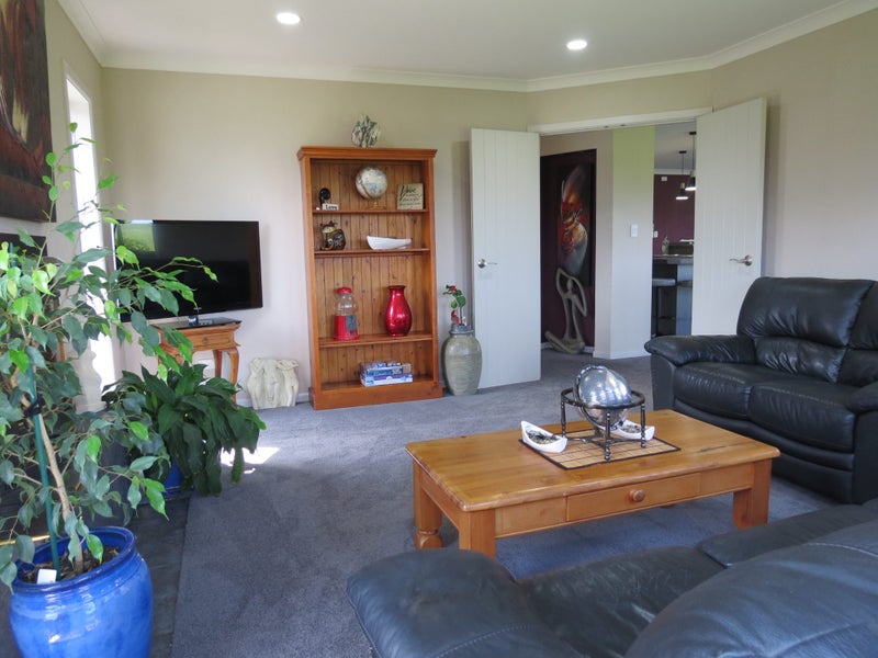 14 Awanui Avenue, Kihikihi, Te Awamutu - Carousel 50